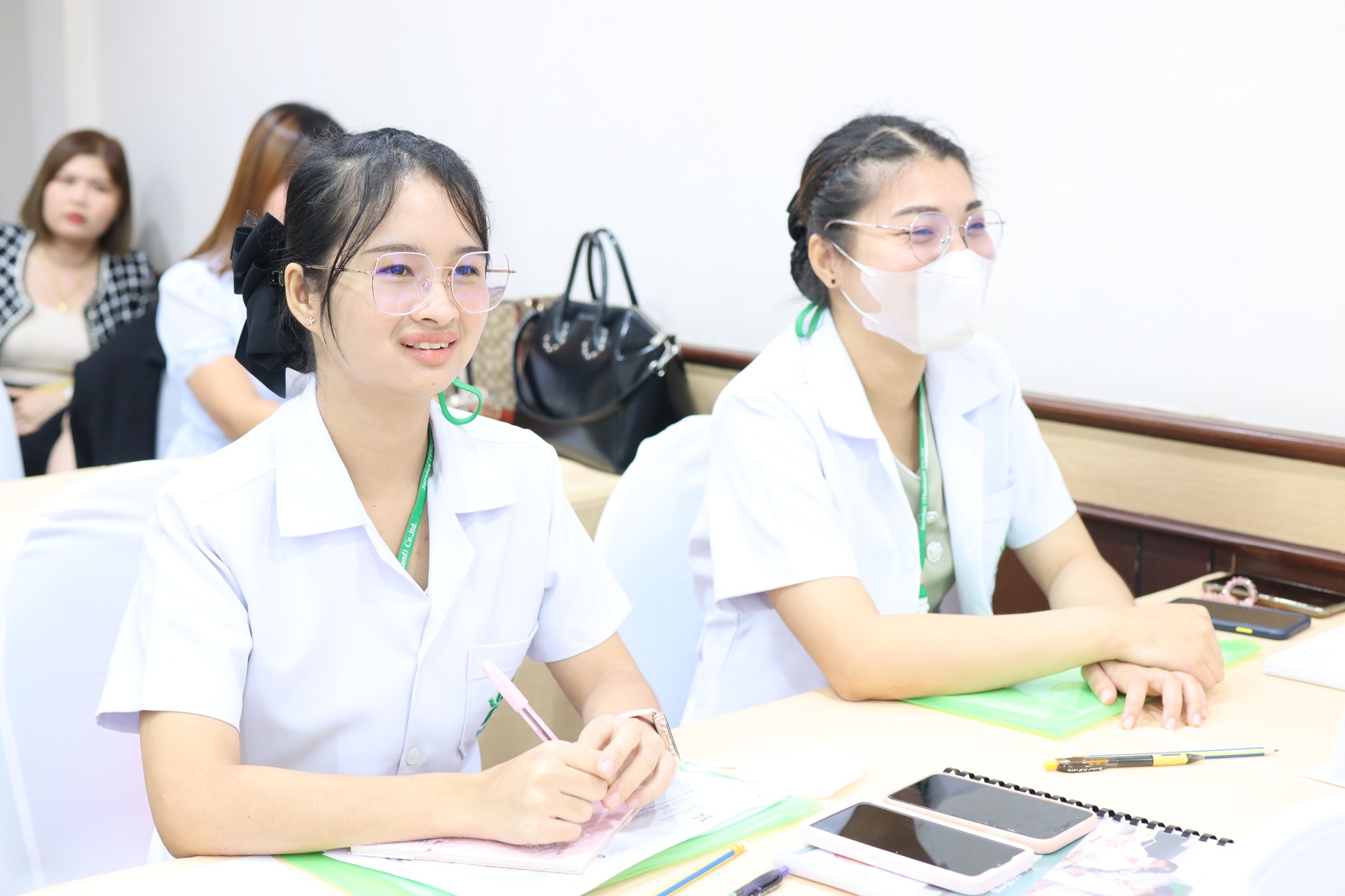 ประมวลภาพการอบรมเชิงปฏิบัติการหลักสูตรการบริหารธุรกิจศูนย์ความงามสะโรรักษ์ รุ่นที่73 ในวันที่ 11 กย.66