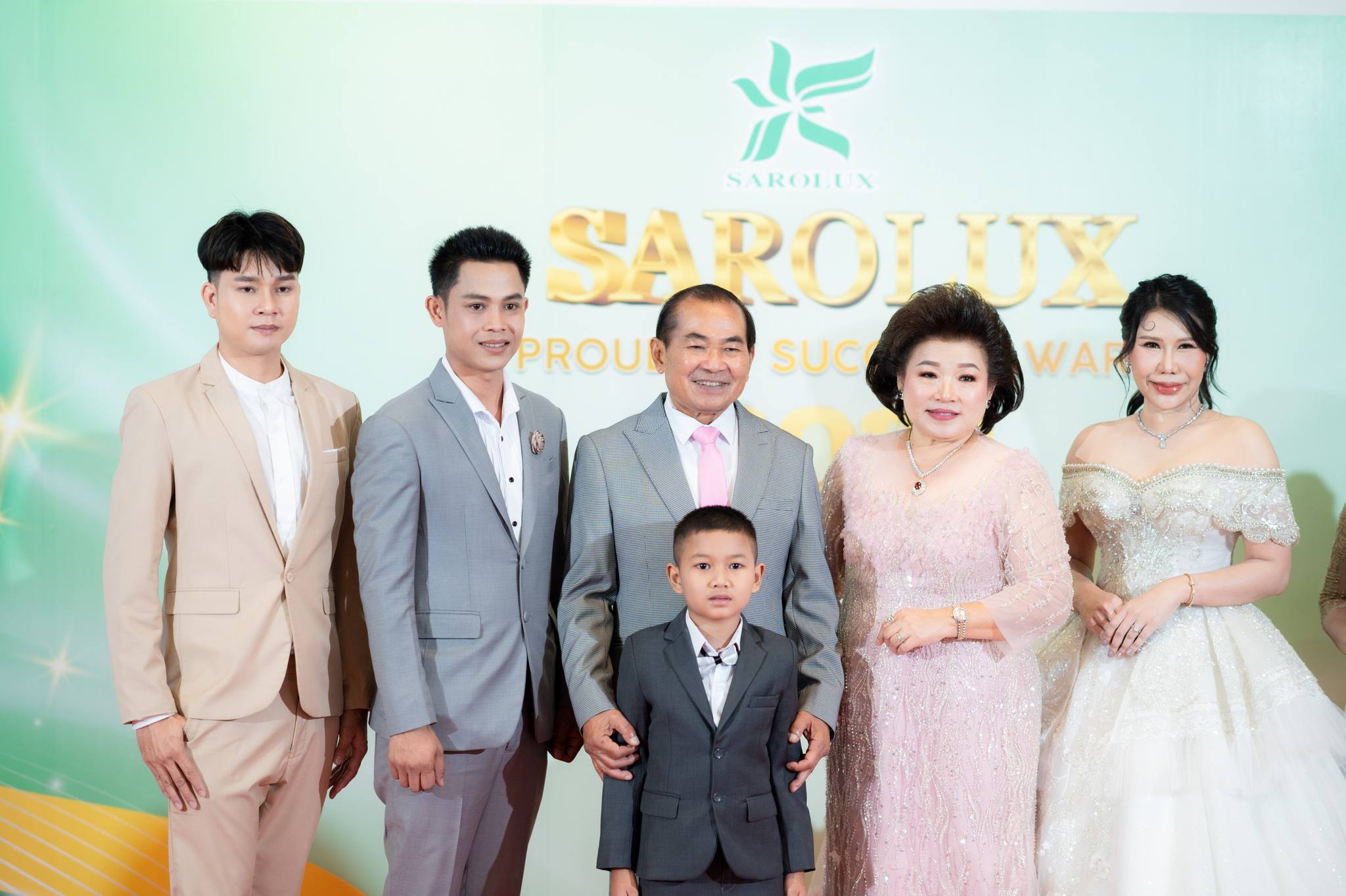 ประมวลภาพสวยในงานวันแห่งความสำเร็จในปี2567 Sarolux Proud of Success Award 2024