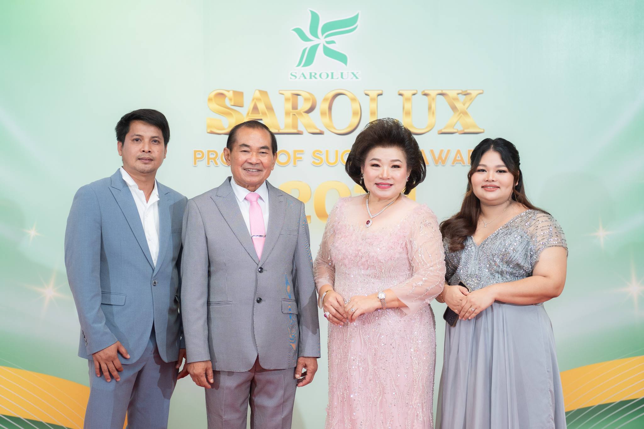 ประมวลภาพสวยในงานวันแห่งความสำเร็จในปี2567 Sarolux Proud of Success Award 2024