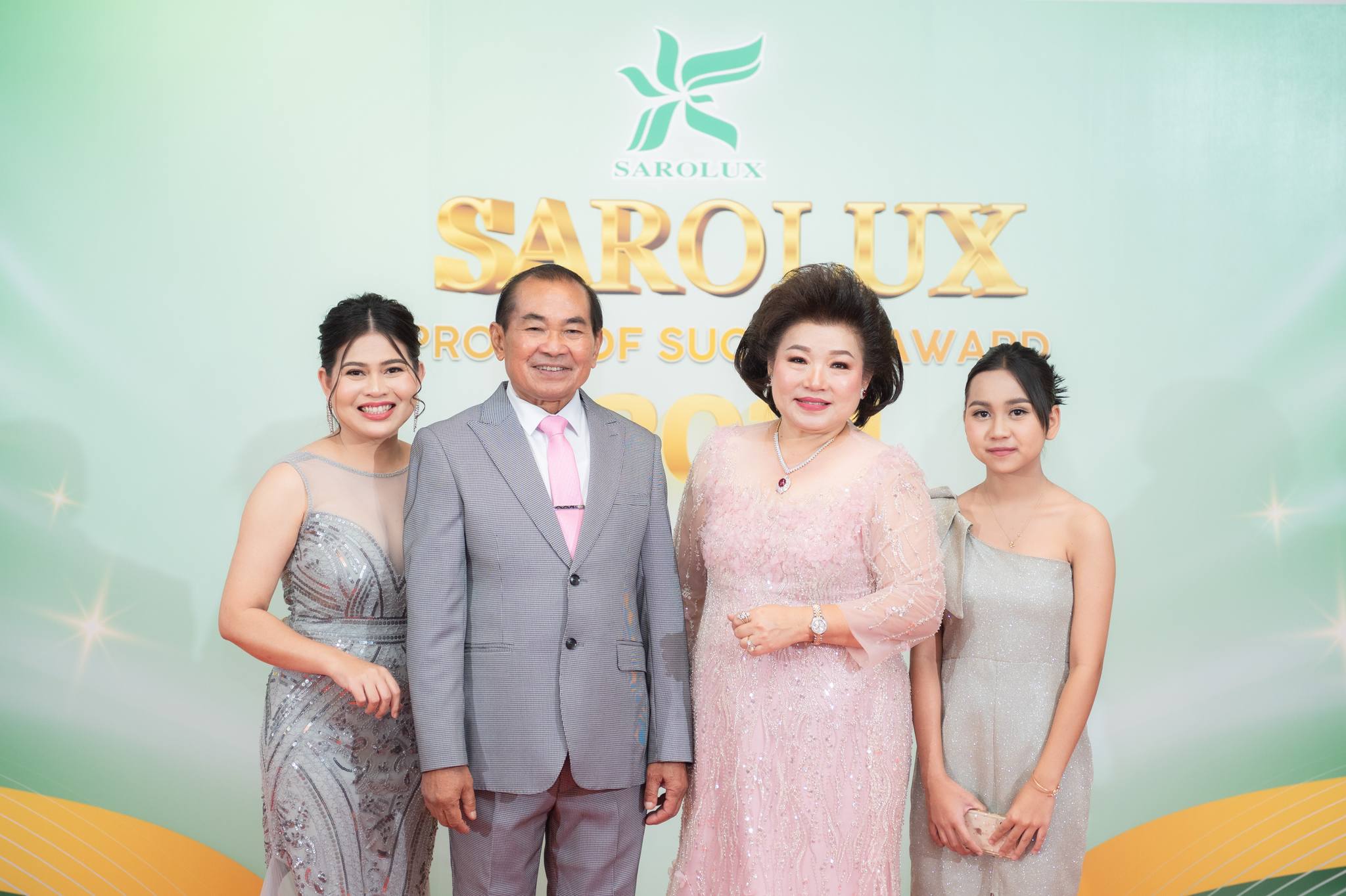 ประมวลภาพสวยในงานวันแห่งความสำเร็จในปี2567 Sarolux Proud of Success Award 2024