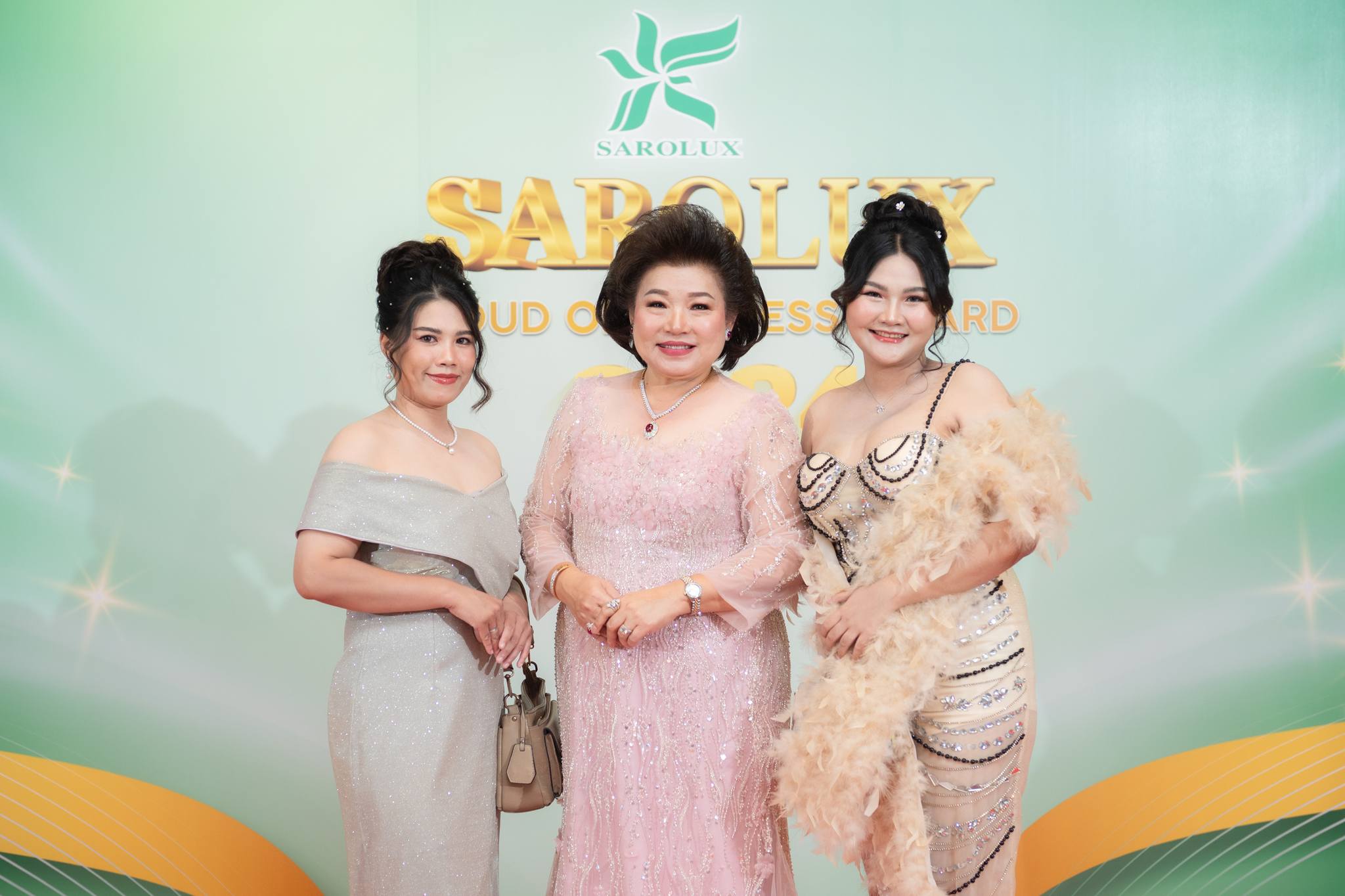 ประมวลภาพสวยในงานวันแห่งความสำเร็จในปี2567 Sarolux Proud of Success Award 2024