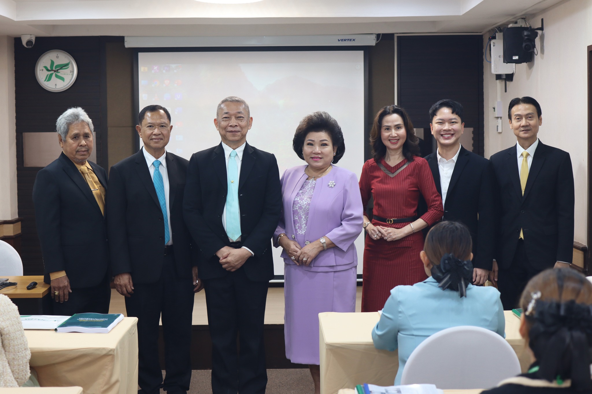 การอบรมเชิงปฎิบัติการหลักสูตรการบริหารศูนย์ความงามสะโรรักษ์ รุ่นที่ 75 วันที่ 15 กันยายน 2568 วันที่ 1