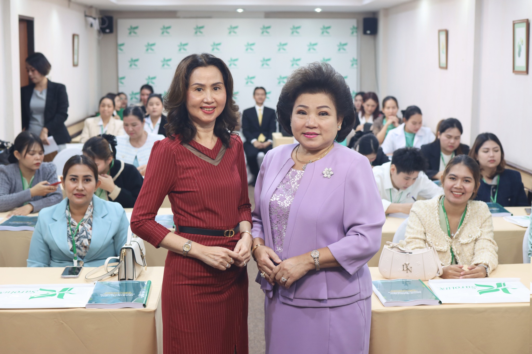 การอบรมเชิงปฎิบัติการหลักสูตรการบริหารศูนย์ความงามสะโรรักษ์ รุ่นที่ 75 วันที่ 15 กันยายน 2568 วันที่ 1