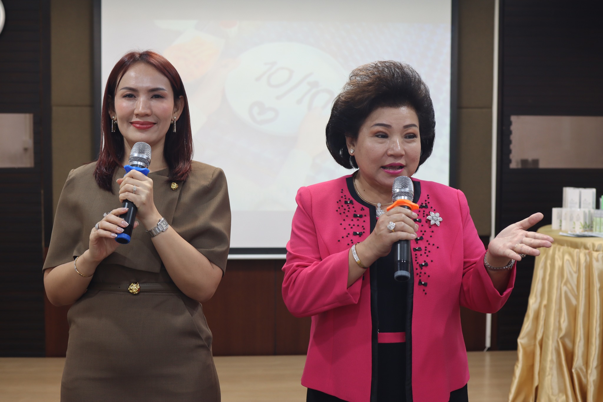 การอบรมเชิงปฎิบัติการหลักสูตรการบริหารศูนย์ความงามสะโรรักษ์ รุ่นที่ 75 วันที่ 16 กันยายน 2568 วันที่ 2
