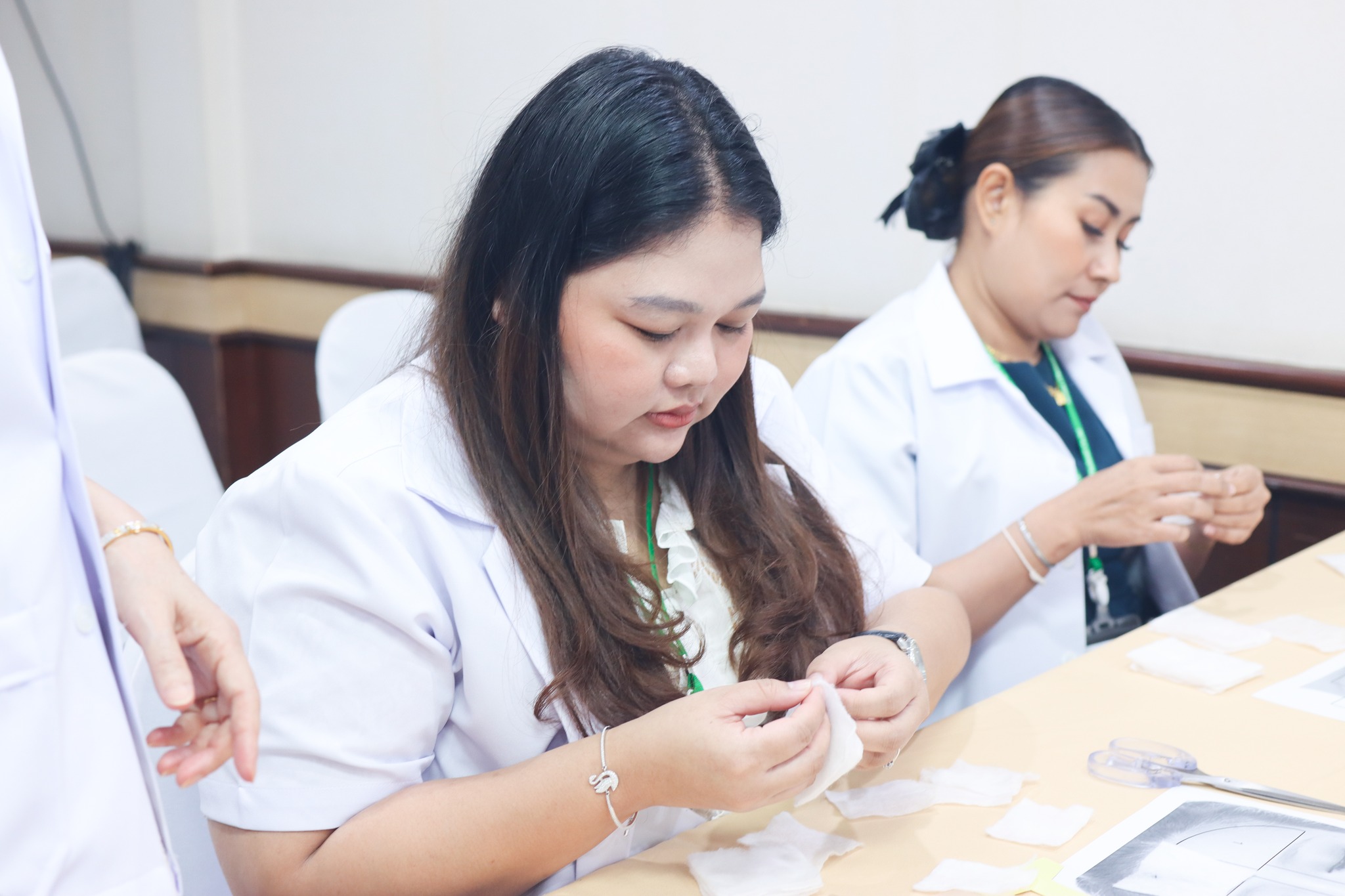 การอบรมเชิงปฎิบัติการหลักสูตรการบริหารศูนย์ความงามสะโรรักษ์ รุ่นที่ 75 วันที่ 17 กันยายน 2568 วันที่ 3