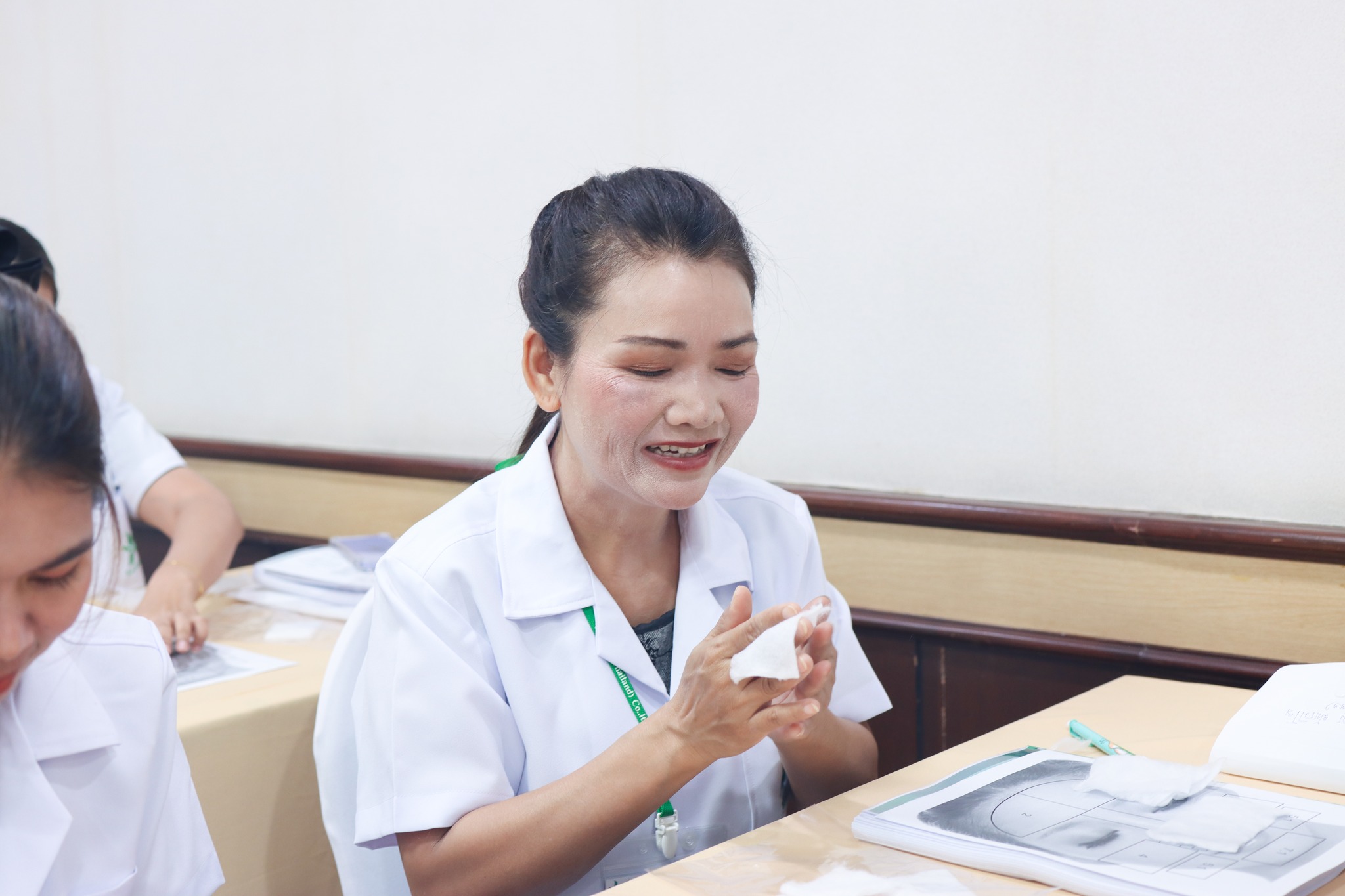การอบรมเชิงปฎิบัติการหลักสูตรการบริหารศูนย์ความงามสะโรรักษ์ รุ่นที่ 75 วันที่ 17 กันยายน 2568 วันที่ 3