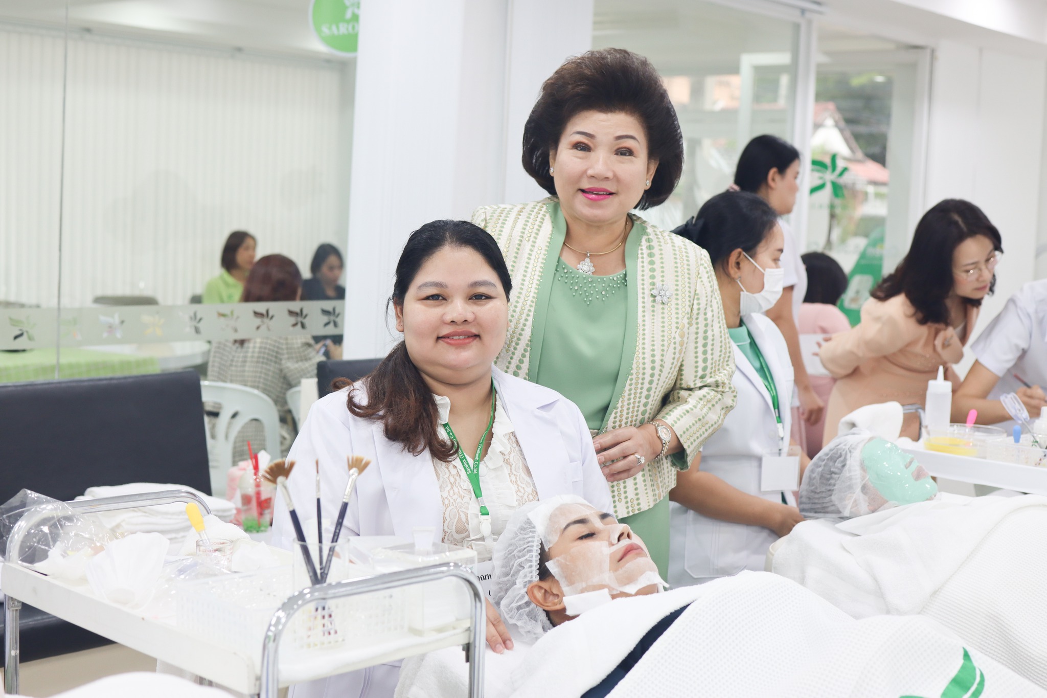 การอบรมเชิงปฎิบัติการหลักสูตรการบริหารศูนย์ความงามสะโรรักษ์ รุ่นที่ 75 วันที่ 17 กันยายน 2568 วันที่ 3