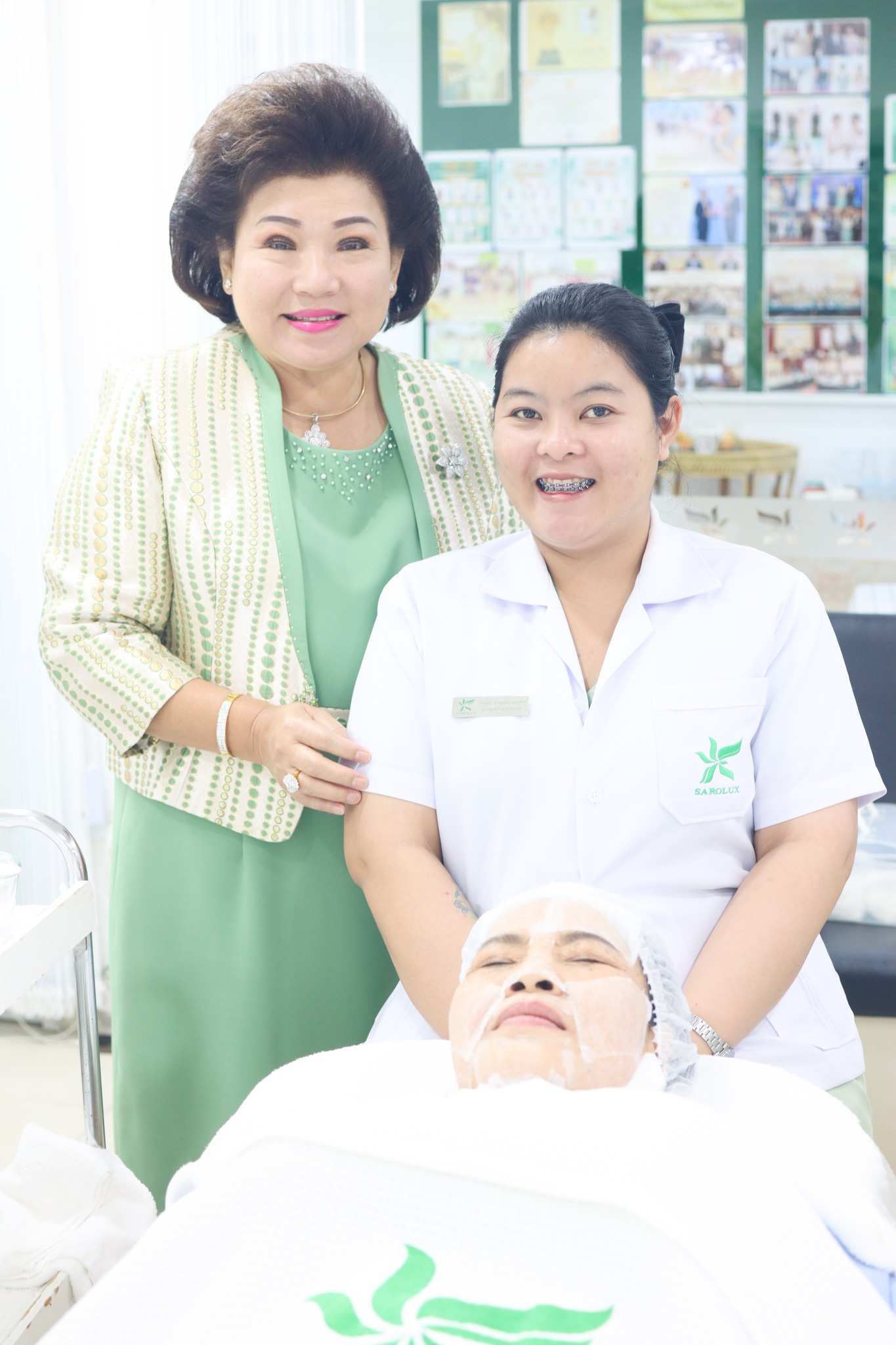 การอบรมเชิงปฎิบัติการหลักสูตรการบริหารศูนย์ความงามสะโรรักษ์ รุ่นที่ 75 วันที่ 17 กันยายน 2568 วันที่ 3