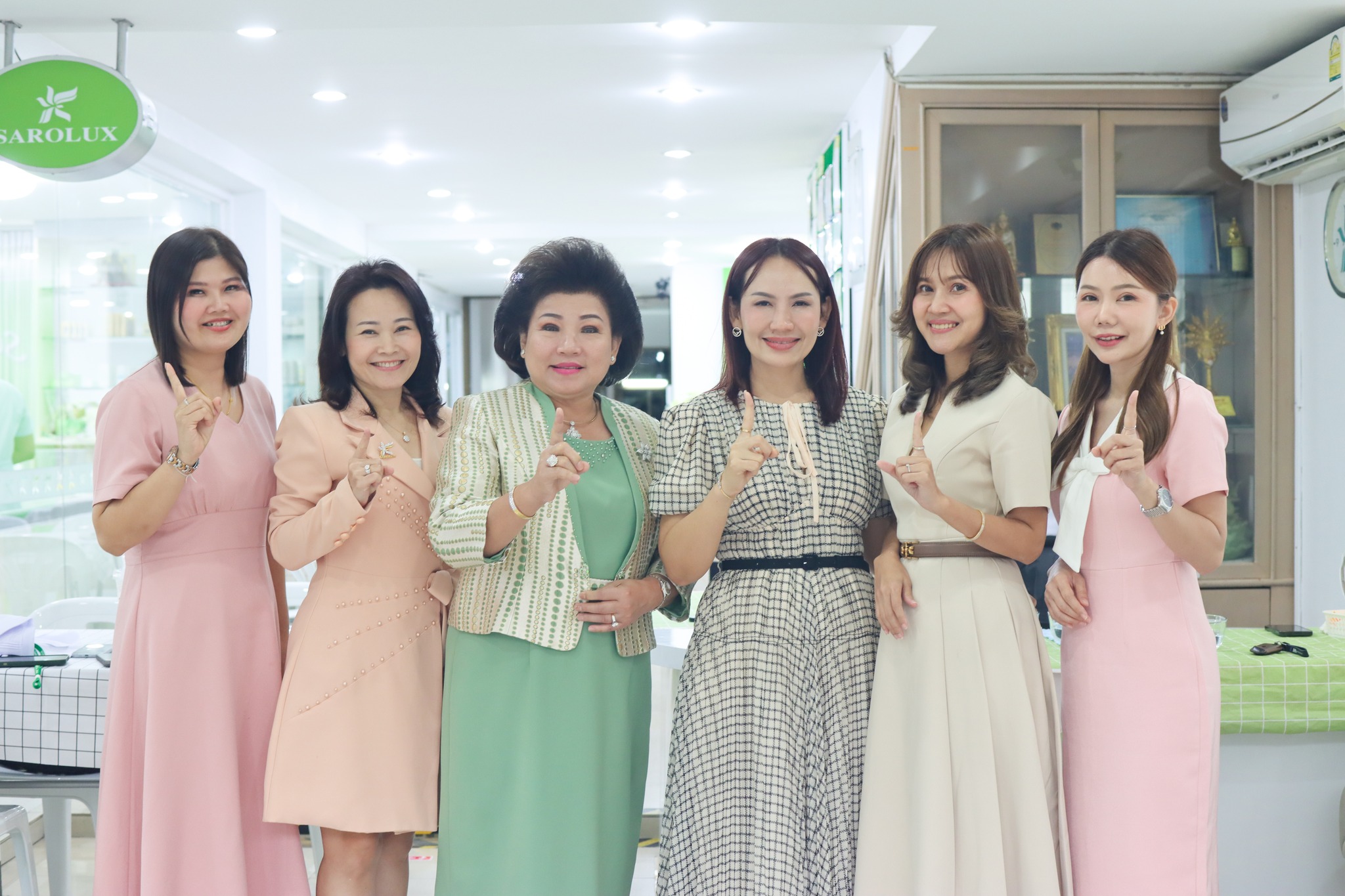 การอบรมเชิงปฎิบัติการหลักสูตรการบริหารศูนย์ความงามสะโรรักษ์ รุ่นที่ 75 วันที่ 17 กันยายน 2568 วันที่ 3