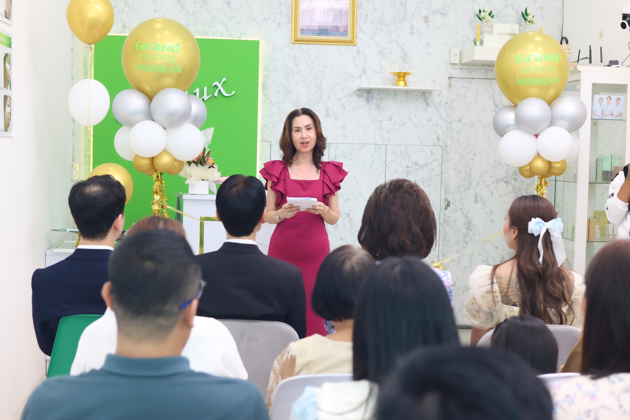พิธีเปิดศูนย์ความงามสะโรรกษ์สาขาแม่กลอง จ.สมุทรสงคราม
