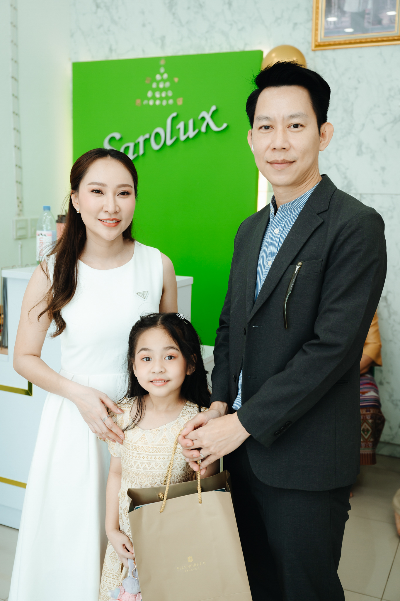 พิธีเปิดศูนย์ความงามสะโรรกษ์สาขาแม่กลอง จ.สมุทรสงคราม