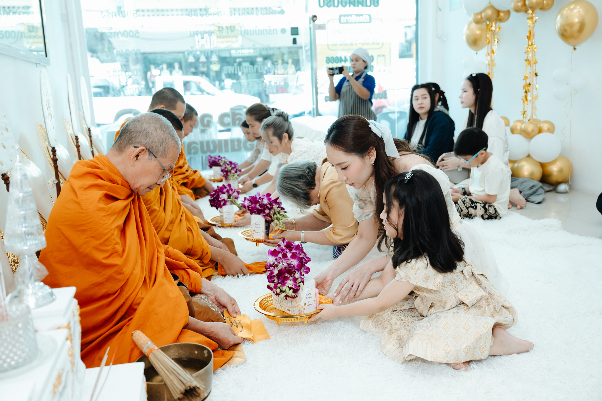 พิธีเปิดศูนย์ความงามสะโรรกษ์สาขาแม่กลอง จ.สมุทรสงคราม
